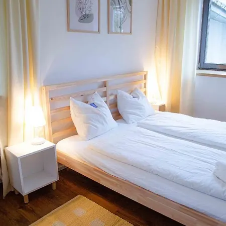 منزل للإقامة Gutshof Zum Wurzgarten *