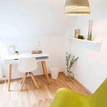 Gutshof Zum Wurzgarten * Hainbach