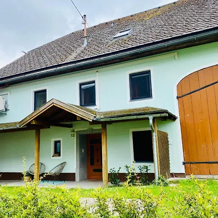 Gutshof Zum Wurzgarten Hainbach