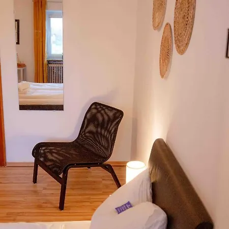 Gutshof Zum Wurzgarten Quarto em Acomodações Particulares