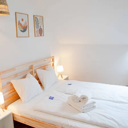 Gutshof Zum Wurzgarten منزل للإقامة *