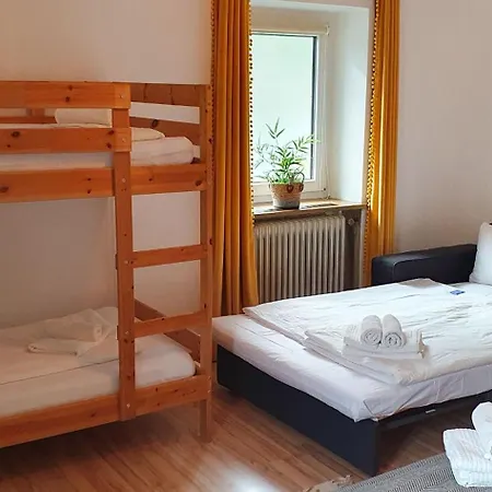 منزل للإقامة Gutshof Zum Wurzgarten Hainbach