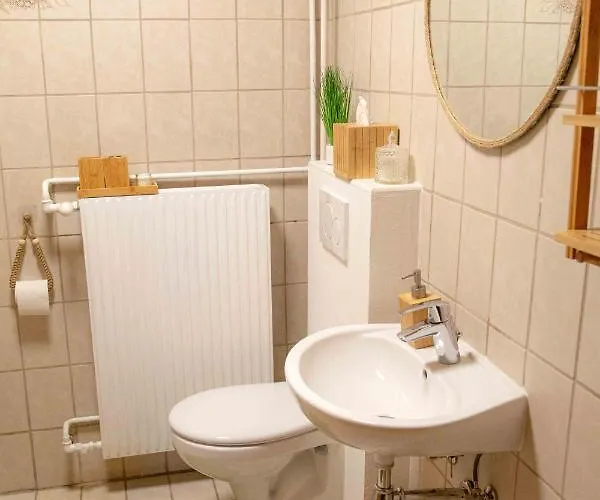 Homestay Gutshof Zum Wurzgarten