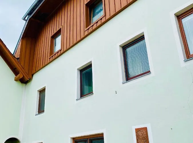 Homestay Gutshof Zum Wurzgarten