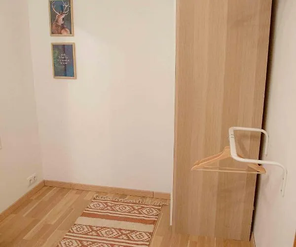 Homestay Gutshof Zum Wurzgarten Hainbach