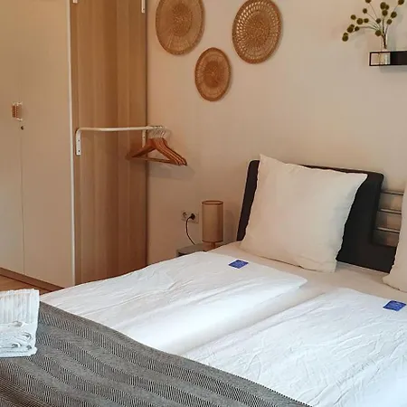 Gutshof Zum Wurzgarten Hainbach